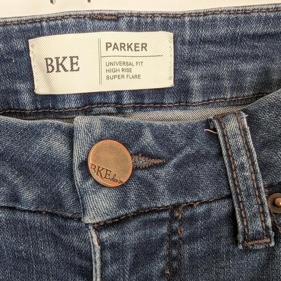 BKE Parker Universal Fit High-Rise Super Flare Jeans 24 Denim Jean Hi-Ri… - Picture 10 of 16